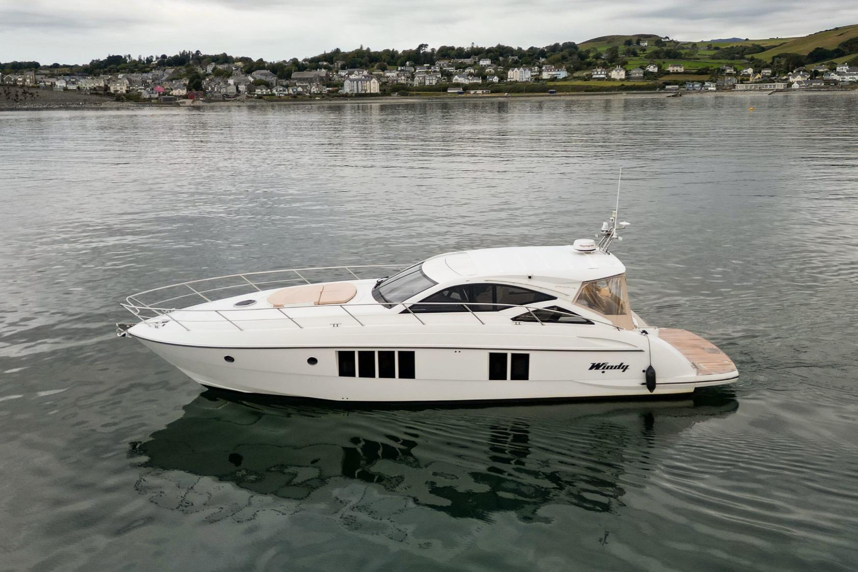 2019 Windy 46 Chinook - Photo 1