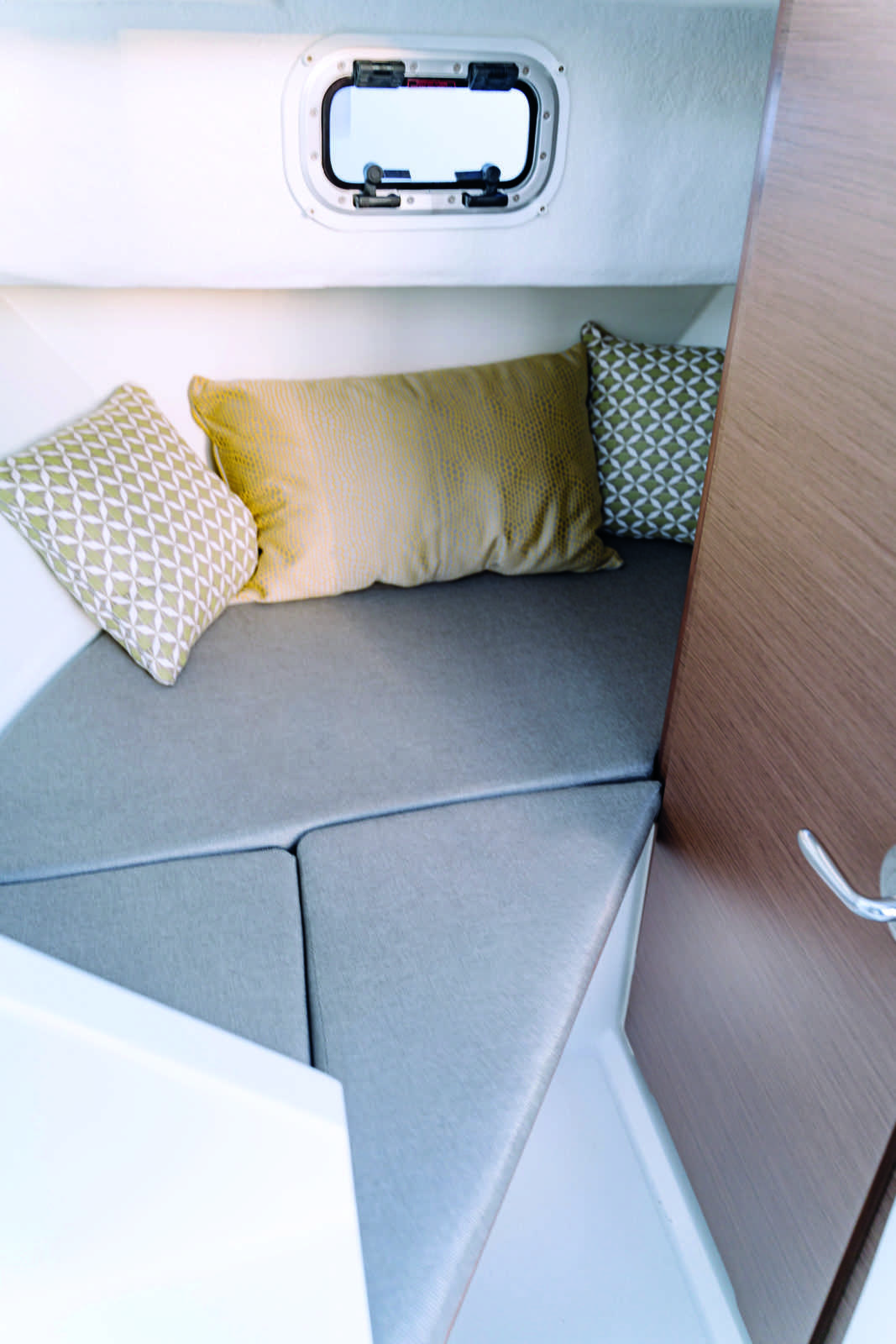 Bed on Mery Fisher 695 Sport S2