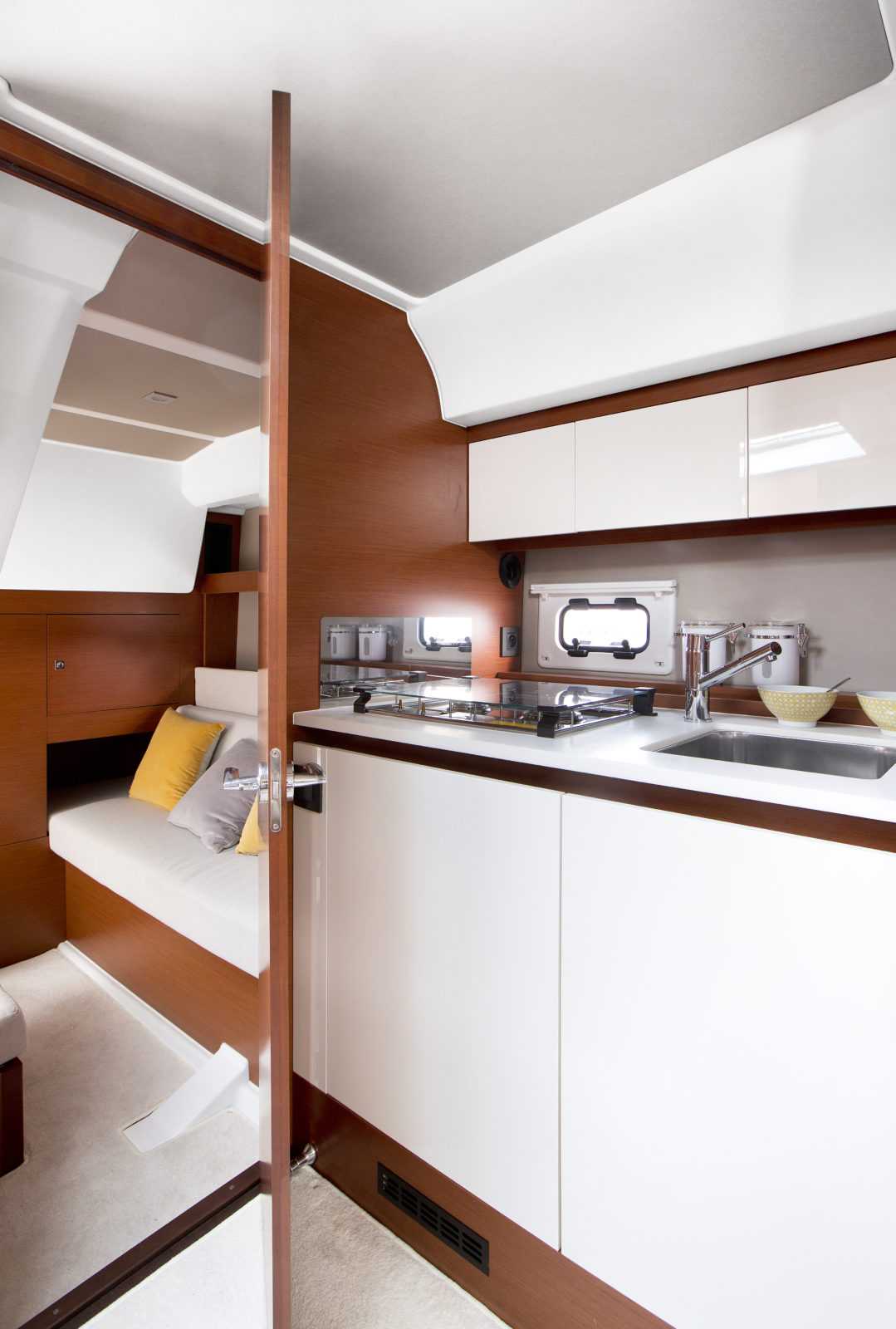 Kitchen worktop in Leader 36