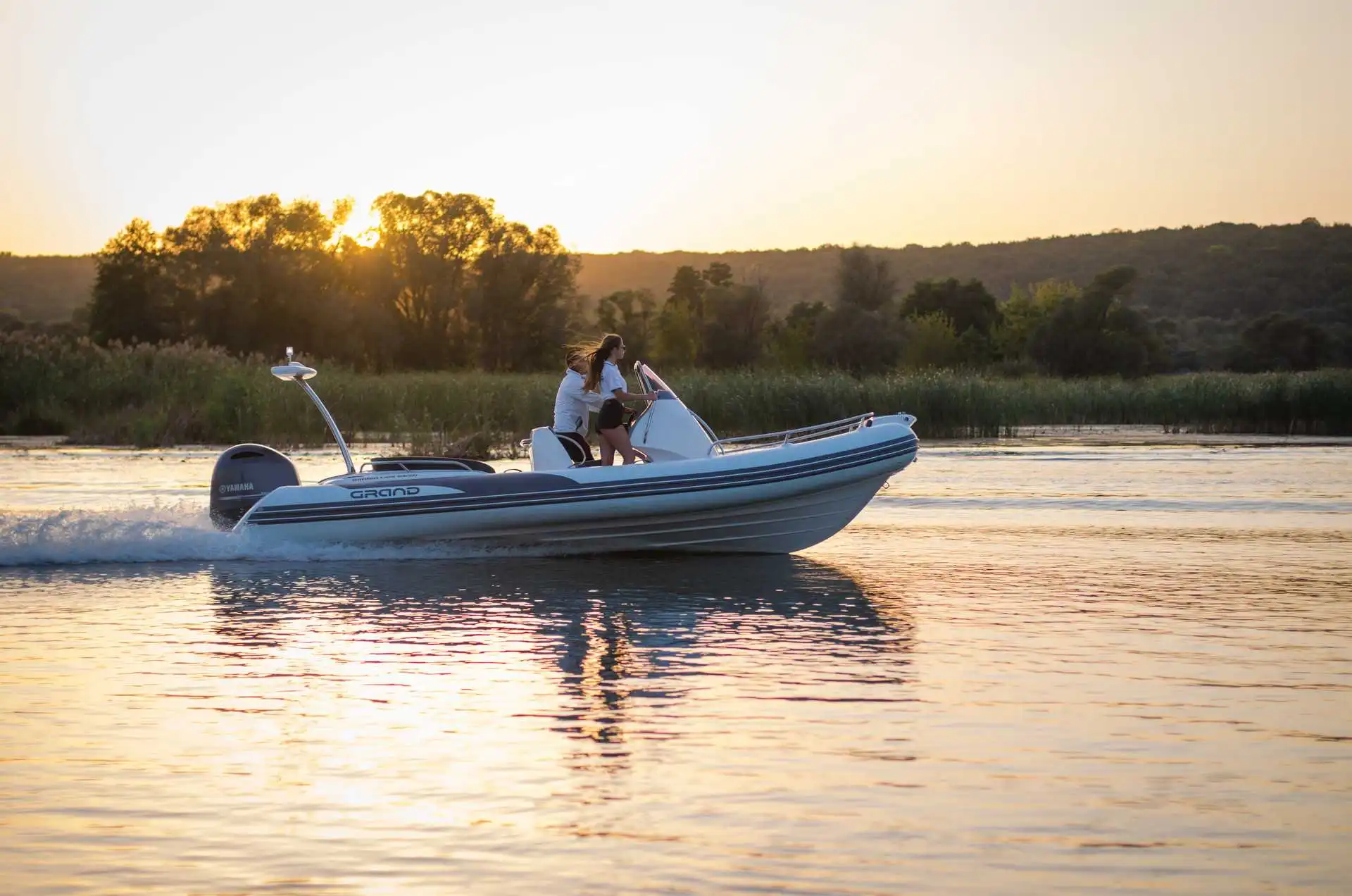 G650 at Burton Waters