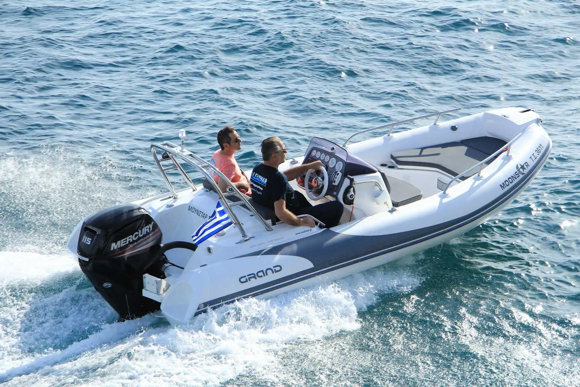 Golden Line G500 at Burton Waters Boat Sales