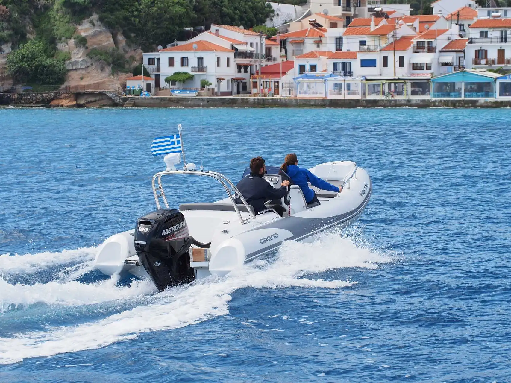 Golden Line G500 at Burton Waters Boat Sales