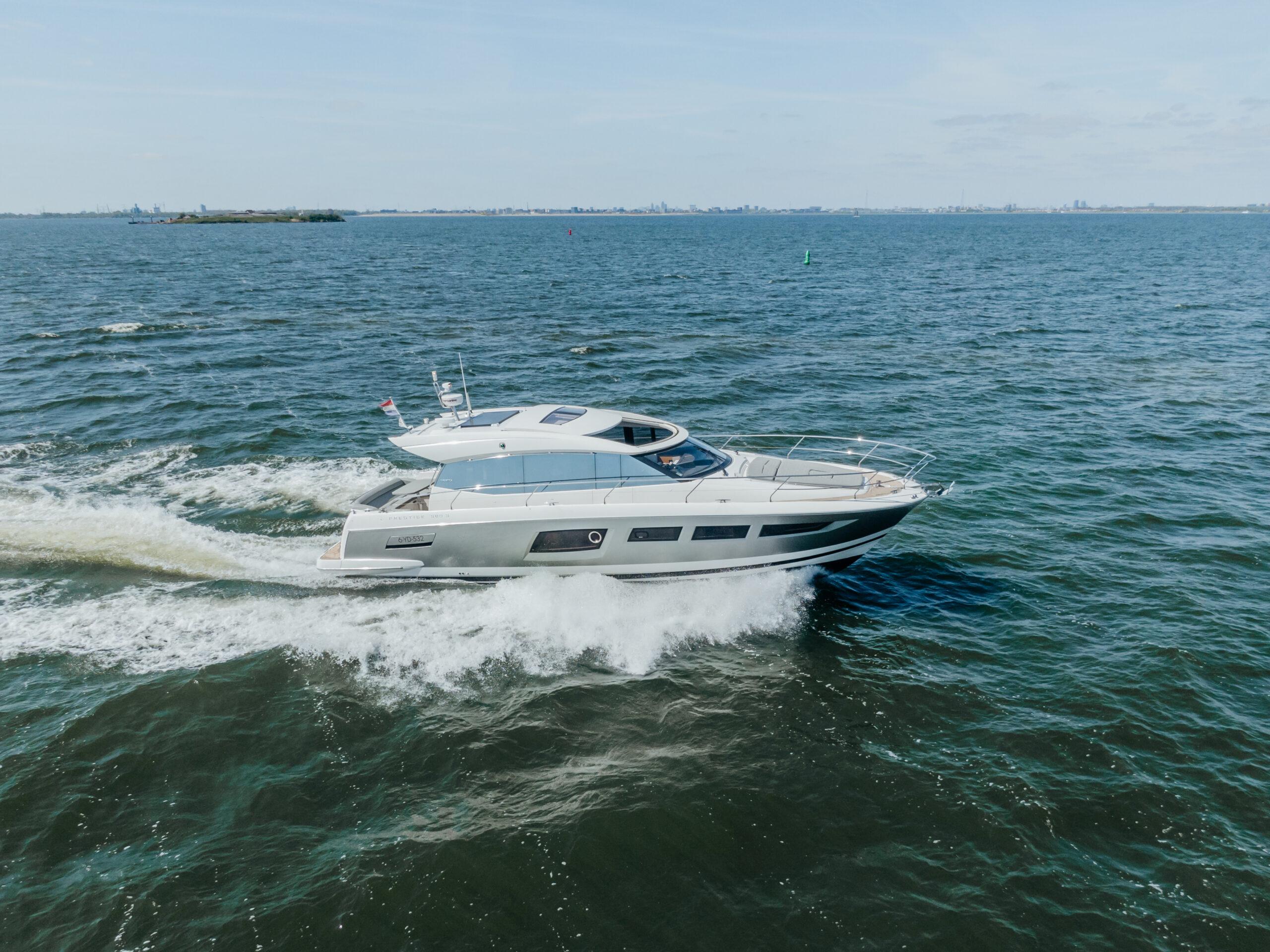 洋楽 prestige Prestige 500 S 8906195 – Burton Waters Boat Sales