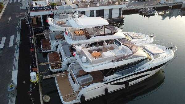 Prestige F4