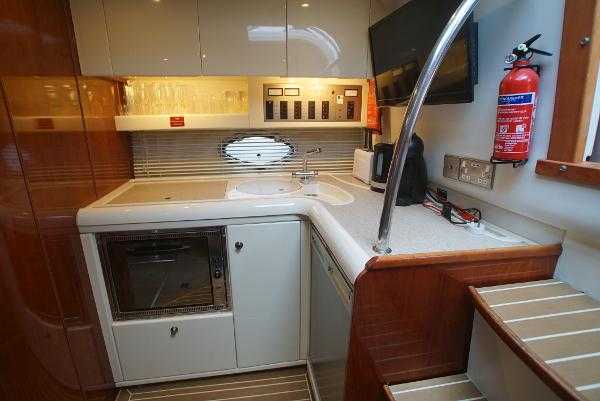 Fairline Targa 37