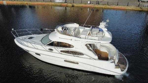 Sealine F37
