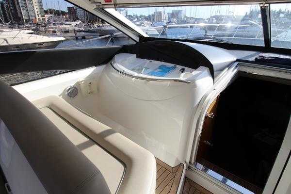 Sunseeker Portofino 53
