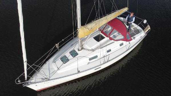 Beneteau Oceanis Clipper 311