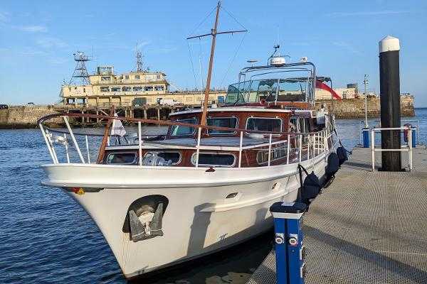 Super Van Craft 1380