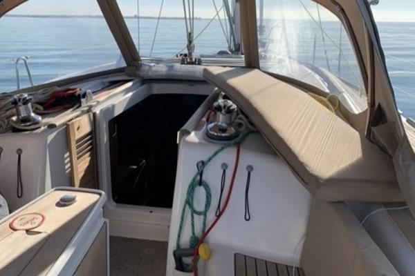 Beneteau Oceanis 43