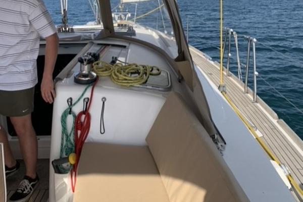 Beneteau Oceanis 43