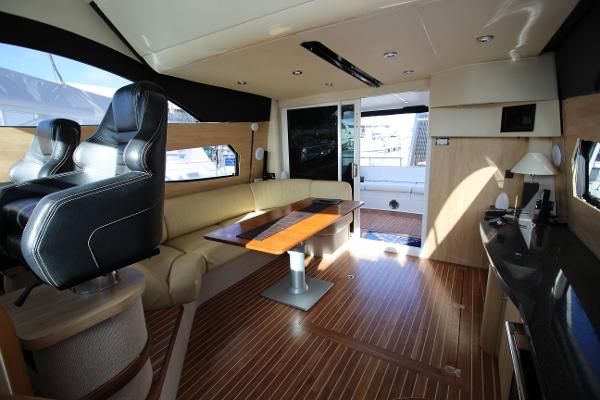 Fairline Phantom 46