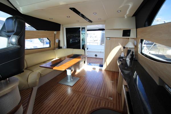 Fairline Phantom 46