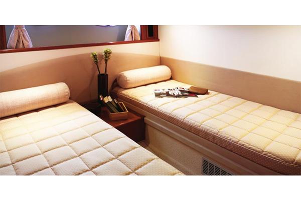 Princess V48 Hard Top